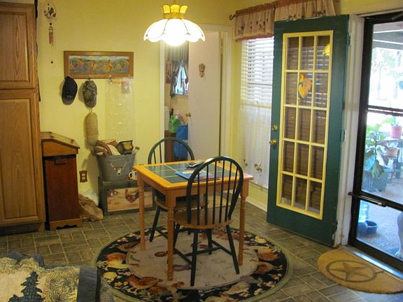 3rd image of 222 La Juana Dr