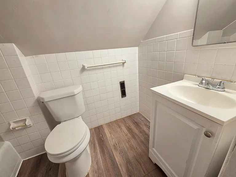 4127 Lowden Rd — Photo 11