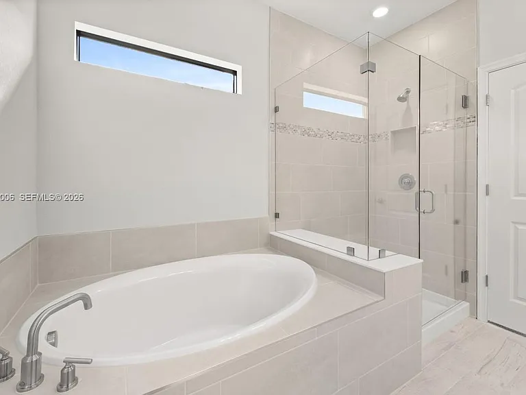 4492 Tacoma Park Dr — Photo 17