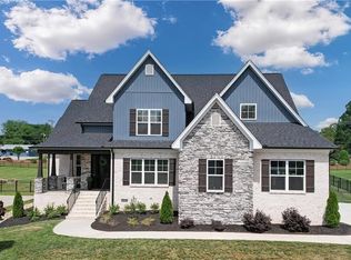 7405 Harkwood Ct, Oak Ridge, NC 27310