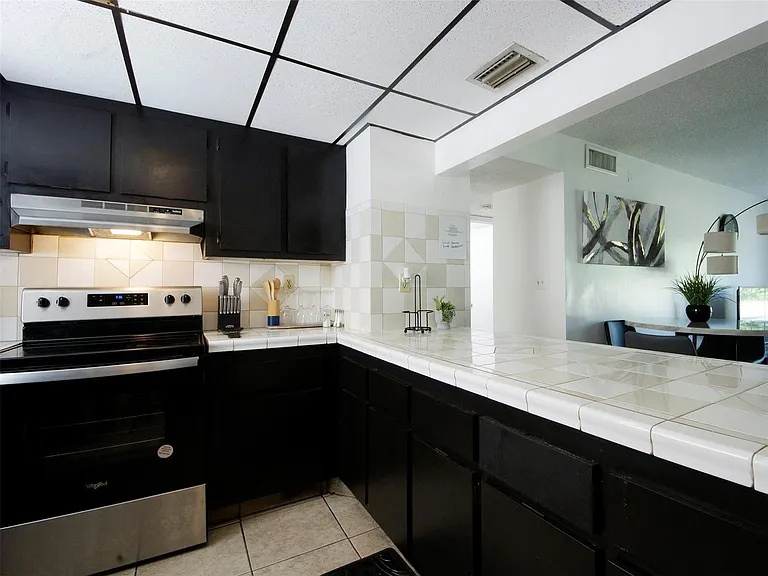 1920 N Congress Ave #105 — Photo 6
