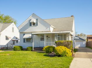 8310 Salisbury Dr, Parma, OH