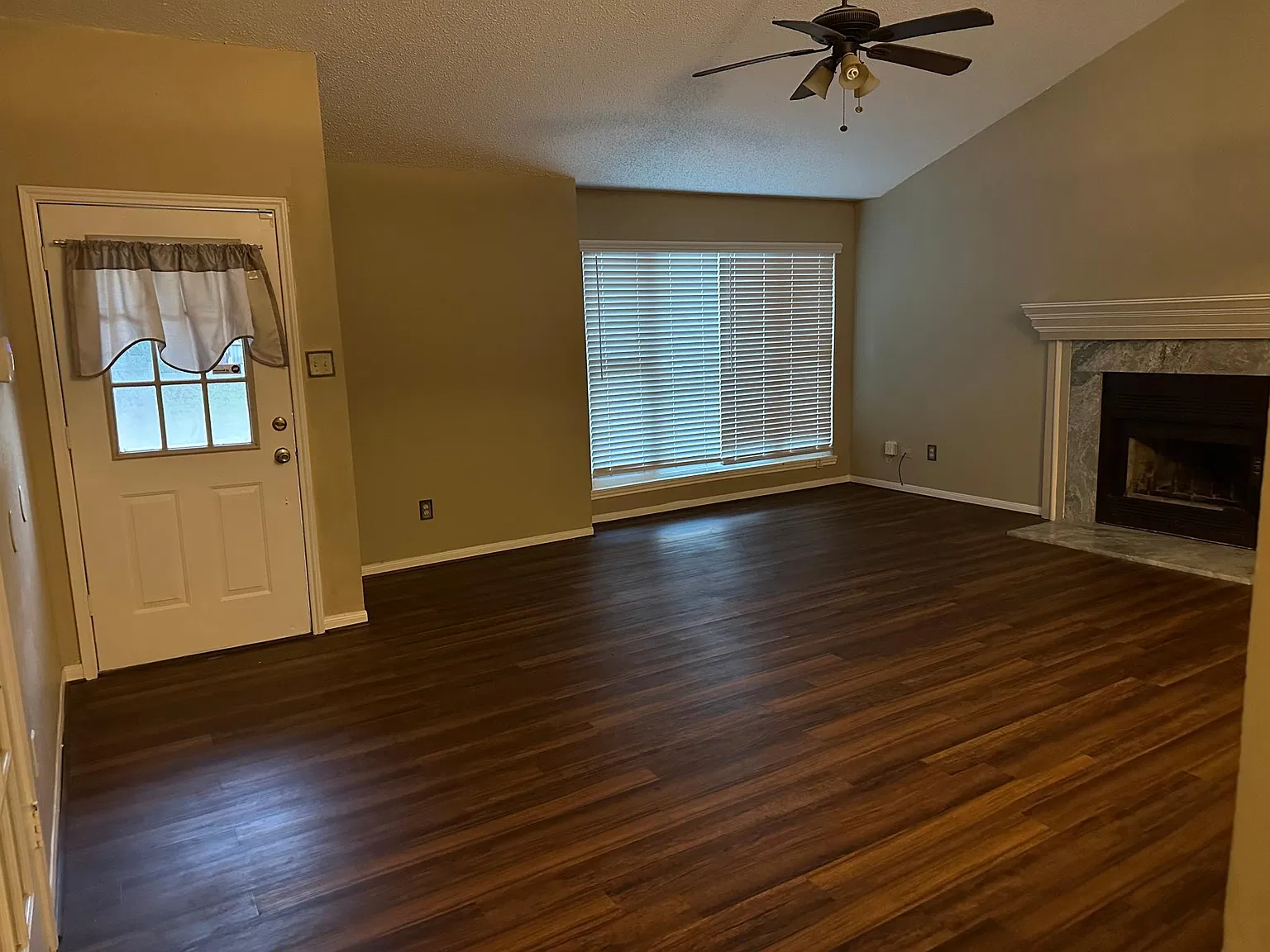 710 Antelope Trl — Photo 2