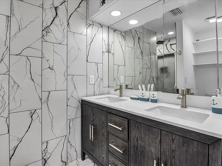 31 Lands End Ln — Photo 27