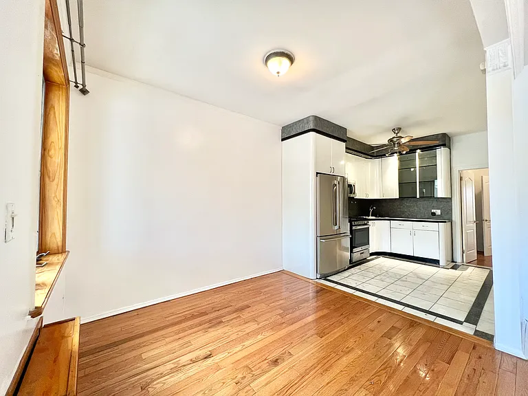 24XX E 26th St #2 — Photo 11