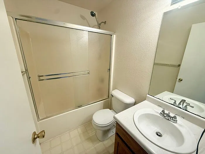 4850 Basswood Dr — Photo 10