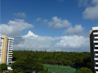 199 Ocean Lane Dr APT 702, Key Biscayne, FL 33149