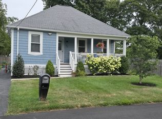 83 Payton Ave, Warwick, RI 02889