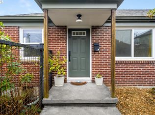 5405 NE 10th Ave APT 1, Portland, OR 97211