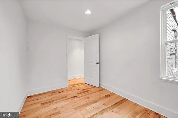 3513 Chestnut Ave — Photo 9