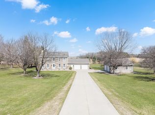 2049 68th St NW, Rochester, MN 55901
