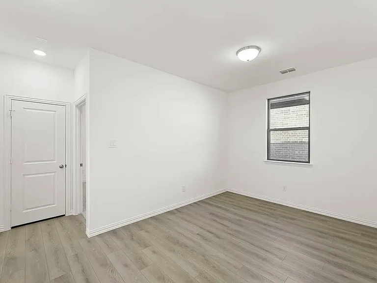 2127 Meadowlark Ln — Photo 14