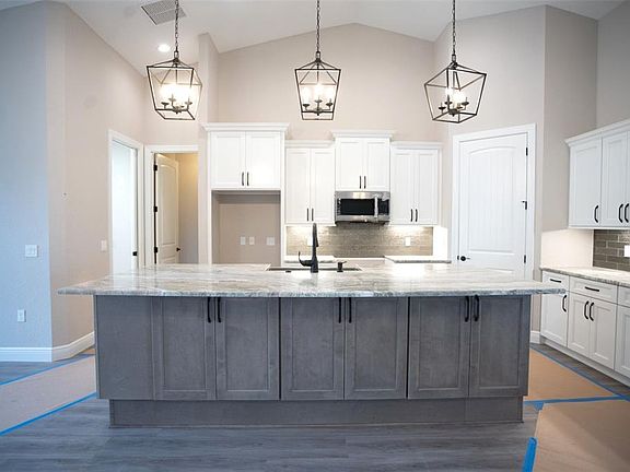 5th image of 17887 SW 72nd Street Rd