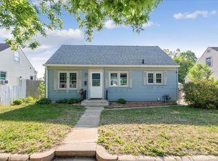 236 Boston Ave, Waterloo, IA 50703