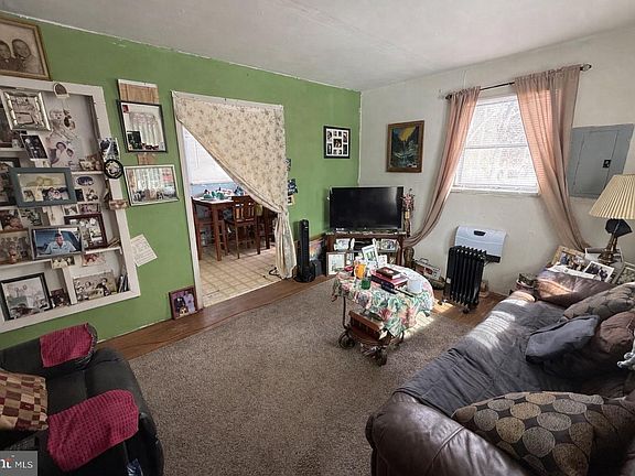 4th image of 31 Cookstown New Egypt Rd