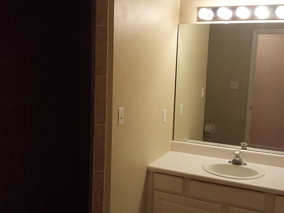 3rd image of 13320 Loblolly Ln