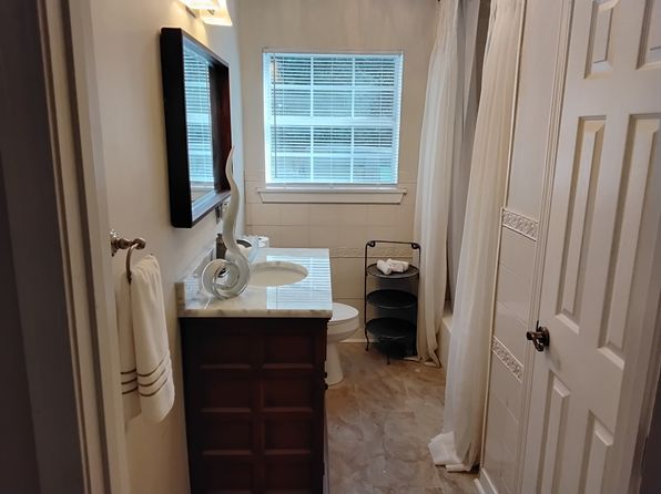 (undisclosed Address)