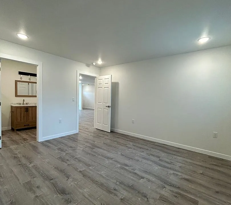 2644 Roseanne Ct #3