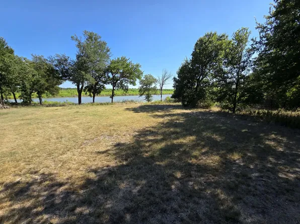 Marco Dr, Runaway Bay, TX 76426