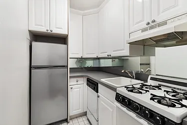 Sold by Engel & Völkers New York City