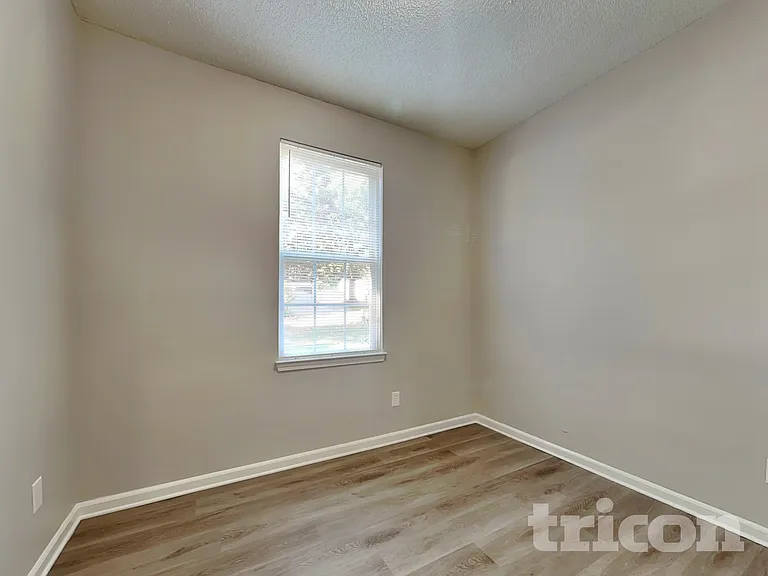 309 Patrick Ave SW — Photo 12