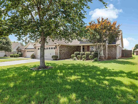 4th image of 105 Summer Cove Cir NW