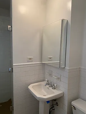 Rented by Real Estate Investors Group LLC | media 25