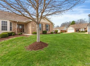 2919 Mac Arthur Dr #29, Saint Charles, MO 63301