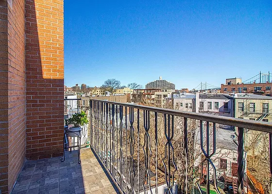 Rented by Coldwell Banker American Homes | media 4