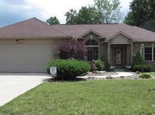 420 Rolling Hills Rd, Freedom, PA 15042