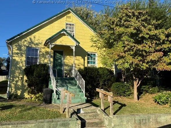 1314 & 1314-1/2 Fletcher Ave, Dunbar, WV 25064