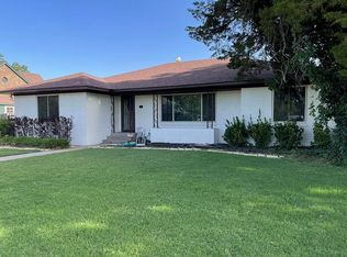 805 W 3rd St, Quanah, TX 79252