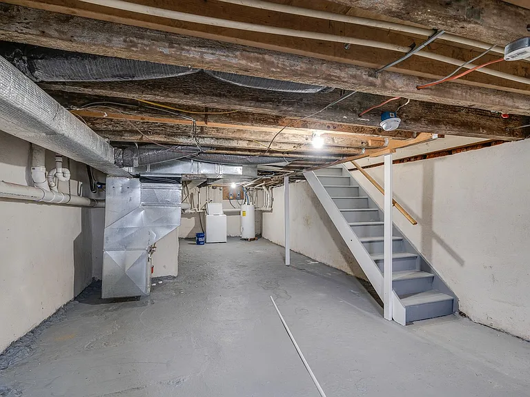 Brand New Luxury Temple Apartments — Photo 9