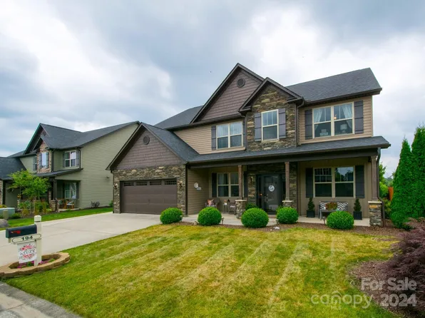 194 Alligator Dr, Fletcher, NC 28732