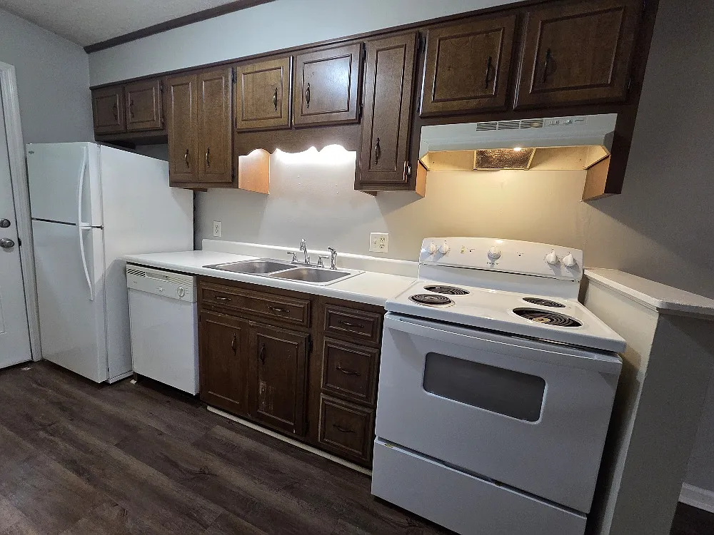 2 bed, 975 sqft, $1,000 — Photo 3