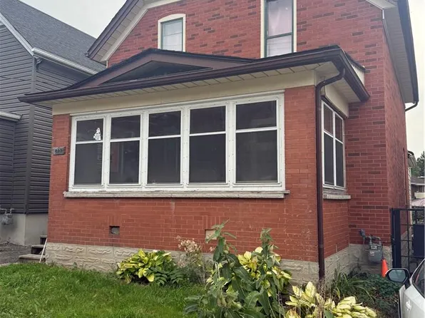 429 Park St, Kitchener, ON N2G 1N4
