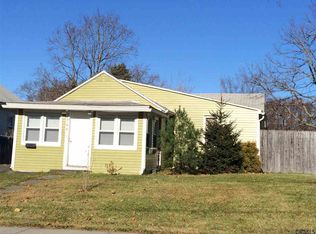 909 Washington Ave, Rensselaer, NY 12144