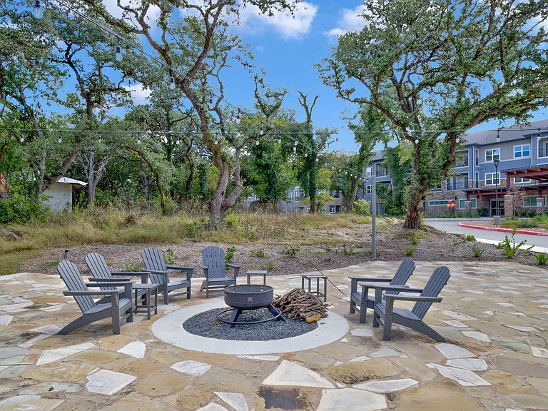 Boerne LIVIN — Photo 29