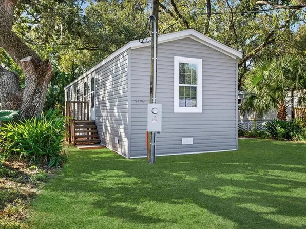 9404 Loras St, New Port Richey, FL 34654