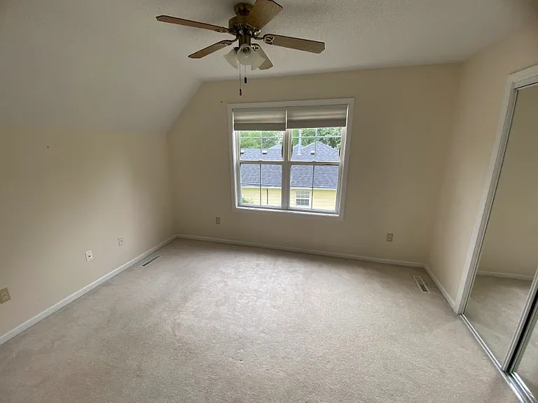 3703 Lupine Dr — Photo 12