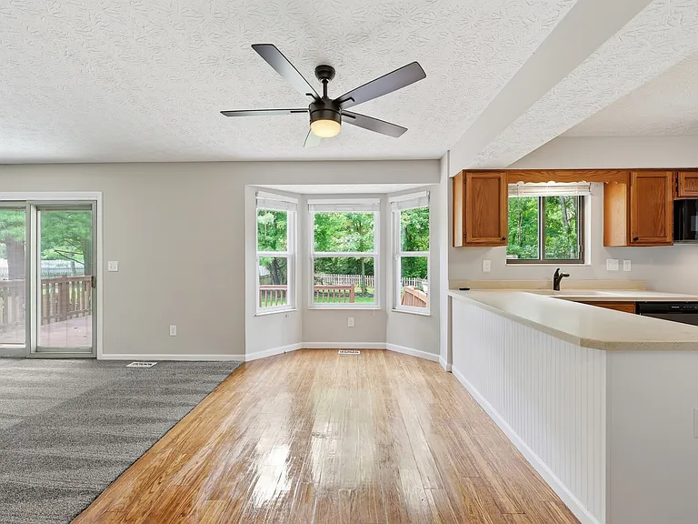 205 Brownsfell Dr — Photo 12