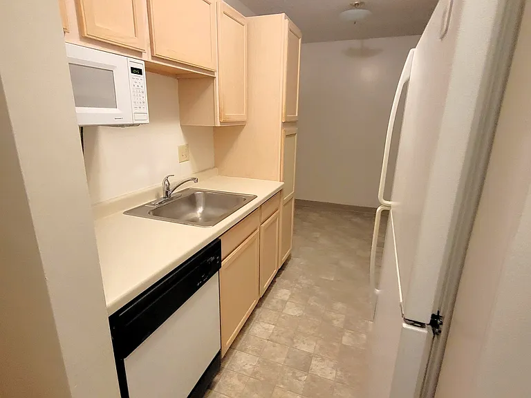 122 Spring St #303 — Photo 12