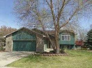 6626 W Bonnie Ct, Sioux Falls, SD 57106
