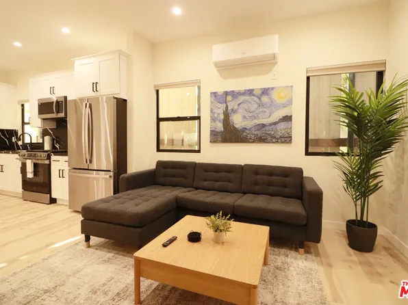 9040 Phyllis Ave APT D, West Hollywood, CA 90069