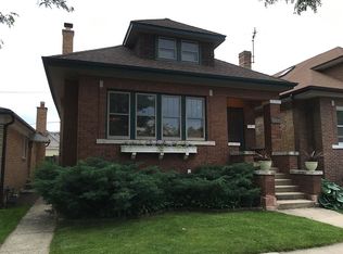 2828 N Kenneth Ave, Chicago, IL 60641