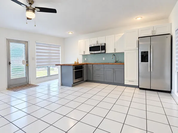 2716 NE 30TH Place #105C, Fort Lauderdale, FL 33306
