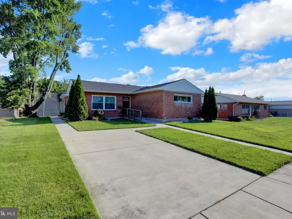 2608 Burridge Rd, Parkville, MD 21234