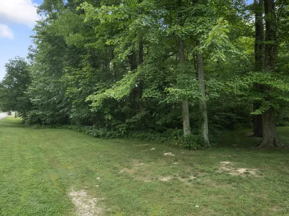 142 Santa Barbara Dr, Williamsburg, OH 45176