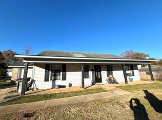 115 Blossom Dr, Ozark, AL 36360