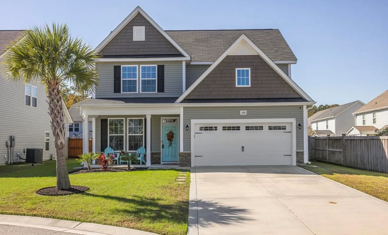 5 bed, 2.5 bath, 2430 sqft, $3,395 — Photo 1